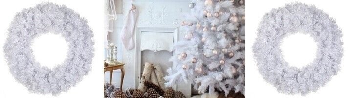 Een witte kerstkrans zorgt voor een winterse kerstsfeer