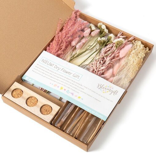 Brievenbus Droogbloemen Pink Blush pakket